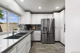 17476 Fairlie Rd, San Diego, CA 92128 - Photo 9