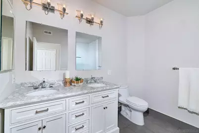  12374 Carmel Country Rd #208, San Diego, CA 92130 - Photo 11