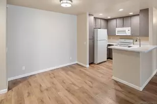 580 Camino De La Reina, San Diego, CA 92108 - Photo 13