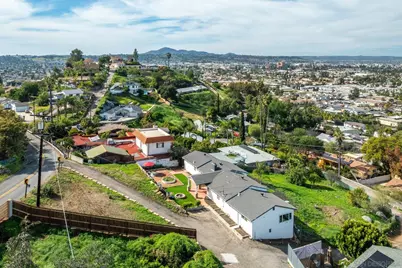  1192 Merritt Dr, El Cajon, CA 92020 - Photo 3