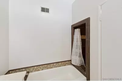  895 Connors Ct, Claremont, CA 91711 - Photo 25