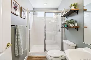 2904 Avenida Valera, Carlsbad, CA 92009 - Photo 23