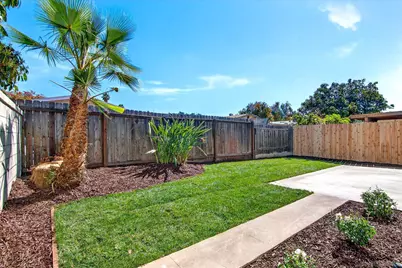  156 Francesca Dr, Oceanside, CA 92057 - Photo 5