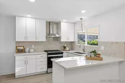  4970 Mable Way, San Diego, CA 92117 - Photo 5