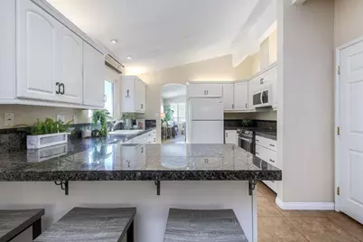  2935 Lloyd St, San Diego, CA 92117 - Photo 11