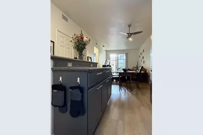  350 K #412, San Diego, CA 92101 - Photo 5