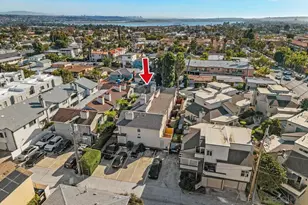 1930 Missouri St, San Diego, CA 92109 - Photo 9