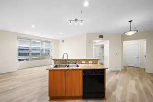 1480 Broadway, San Diego, CA 92101 - Photo 19
