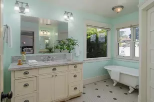 1760 Fort Stockton Dr, San Diego, CA 92103 - Photo 11