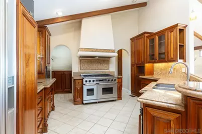  6724 Dwane Ave, San Diego, CA 92120 - Photo 9