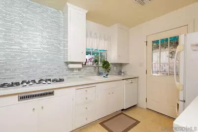  951-55 B, Coronado, CA 92118 - Photo 25