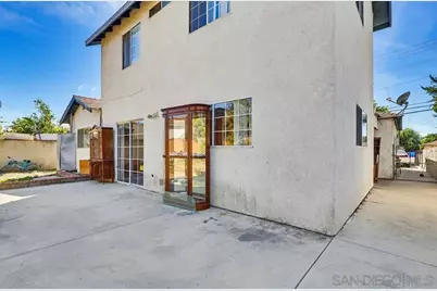  10036 Arleta Ave, Los Angeles, CA 91331 - Photo 71