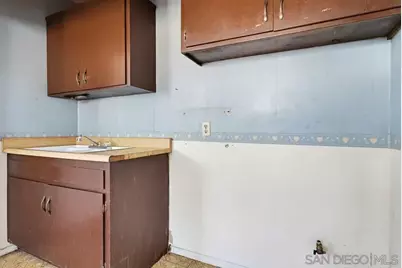  10036 Arleta Ave, Los Angeles, CA 91331 - Photo 55