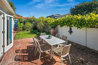  7227 Olivetas Ave, La Jolla, CA 92037 - Photo 15