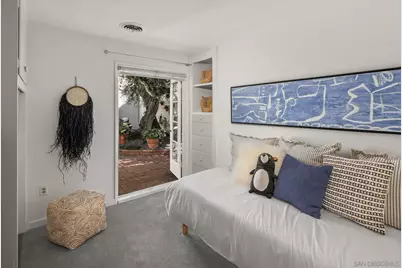  7227 Olivetas Ave, La Jolla, CA 92037 - Photo 27