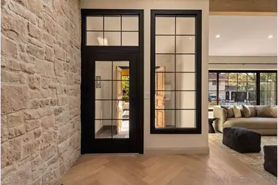  8390 Cliffridge Ln, La Jolla, CA 92037 - Photo 7