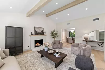  8390 Cliffridge Ln, La Jolla, CA 92037 - Photo 15