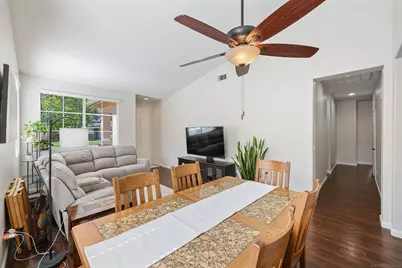  924 Glendora Dr, Oceanside, CA 92057 - Photo 5