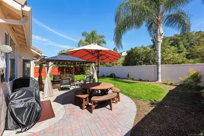  924 Glendora Dr, Oceanside, CA 92057 - Photo 21