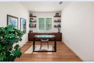  7911 Lusardi Creek Ln, San Diego, CA 92127 - Photo 21