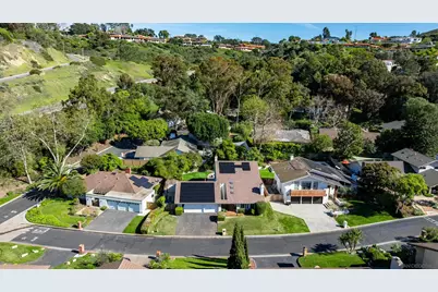  2518 Caminito La Paz, La Jolla, CA 92037 - Photo 57