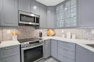 4383 Nobel Dr, San Diego, CA 92122 - Photo 9