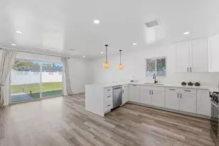 7742 Shorewood Dr, San Diego, CA 92114 - Photo 17