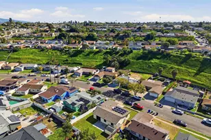 7742 Shorewood Dr, San Diego, CA 92114 - Photo 11