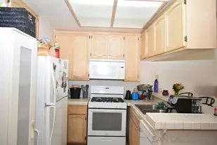 9290 Towne Centre Dr, San Diego, CA 92121 - Photo 9