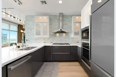  800 The Mark Ln #2206, San Diego, CA 92101 - Photo 11