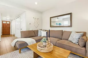 4038 Loma Riviera Cir, San Diego, CA 92110 - Photo 9