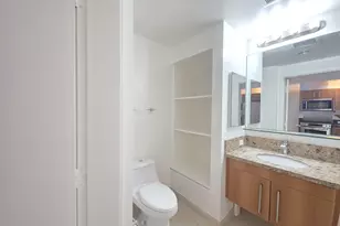 321 Tenth Ave, San Diego, CA 92101 - Photo 17