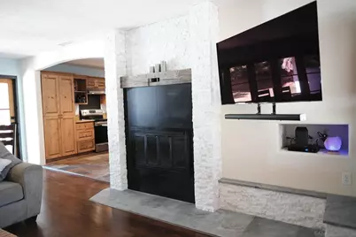  26327 N Broadway, Escondido, CA 92026 - Photo 9