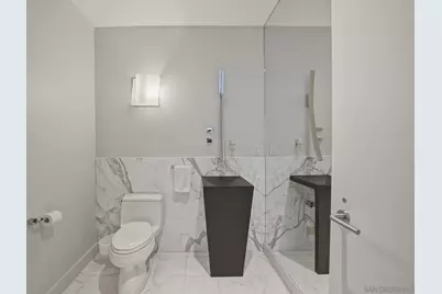  1325 Pacific Hwy #3503, San Diego, CA 92101 - Photo 23