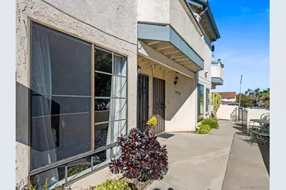  1568 Thomas Ave, San Diego, CA 92109 - Photo 17