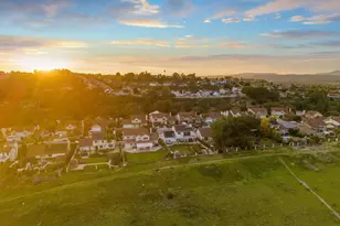 1413 Eastview Ct, Oceanside, CA 92056 - Photo 19