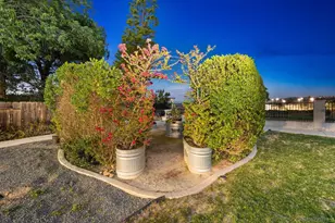 1413 Eastview Ct, Oceanside, CA 92056 - Photo 9