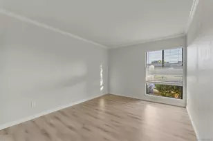 9229 Village Glen Dr, San Diego, CA 92123 - Photo 15