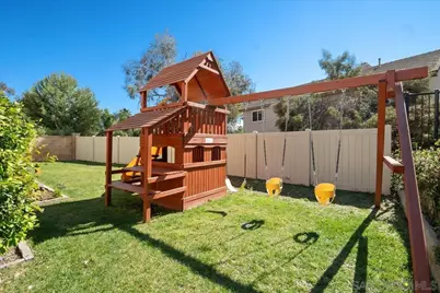  683 Grant Ct, Vista, CA 92083 - Photo 31