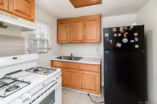 2925 Franklin Ave, San Diego, CA 92113 - Photo 21