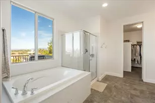 1517 Leonis Pl, Vista, CA 92083 - Photo 25