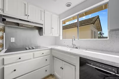  741 Rossiter Lane, Fallbrook, CA 92028 - Photo 17