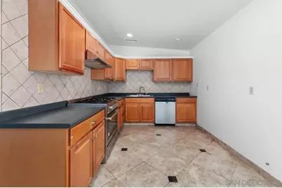  7696 Kiwi St, San Diego, CA 92123 - Photo 7