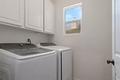  13233 Petunia Way, San Diego, CA 92130 - Photo 25