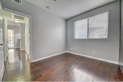  555 Maine Ave #330, Long Beach, CA 90802 - Photo 15