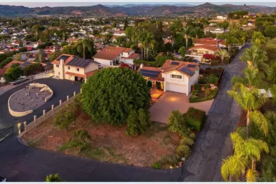  1322 Loma De Paz, Escondido, CA 92027 - Photo 1