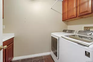 24248 Golden Mist Dr, Murrieta, CA 92562 - Photo 19