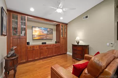  10421 Les Arbres Pl, San Diego, CA 92131 - Photo 11