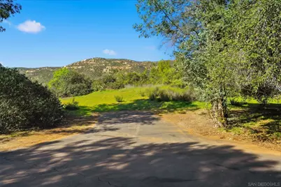  432 Arnold Way #B, Alpine, CA 91901 - Photo 7