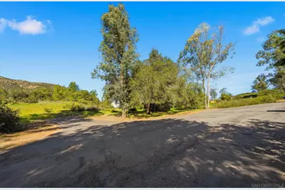  432 Arnold Way #B, Alpine, CA 91901 - Photo 15